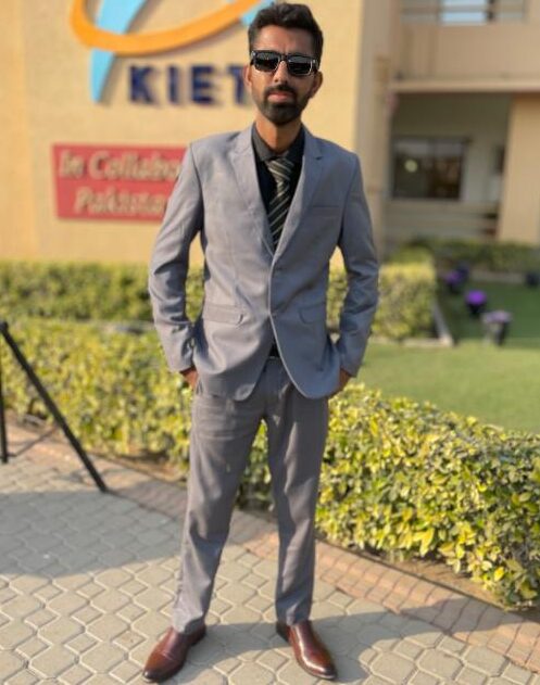 Hello Guys!
I'm Kashif Gurmani.